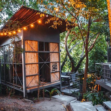 Warehouse Hostel Ko Tao Exterior photo