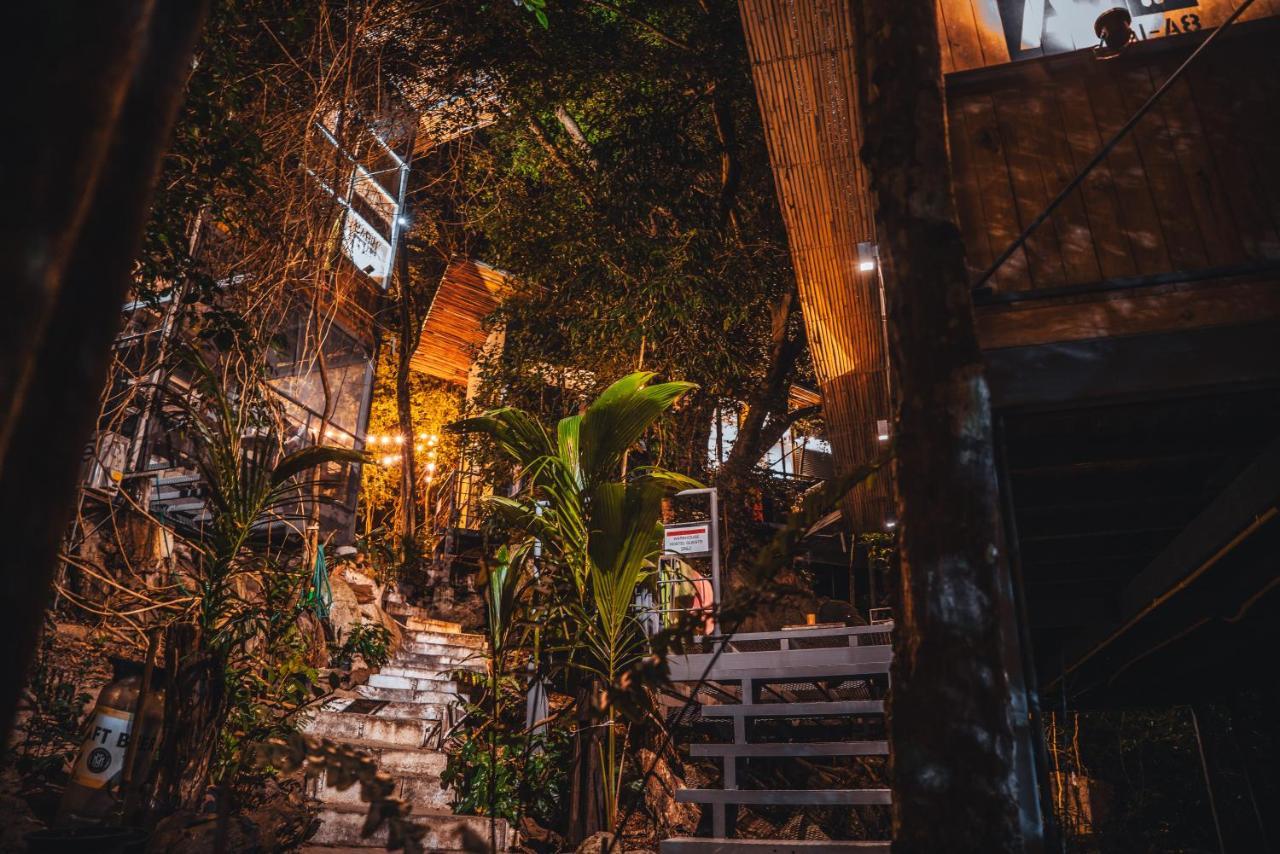 Warehouse Hostel Ko Tao Exterior photo