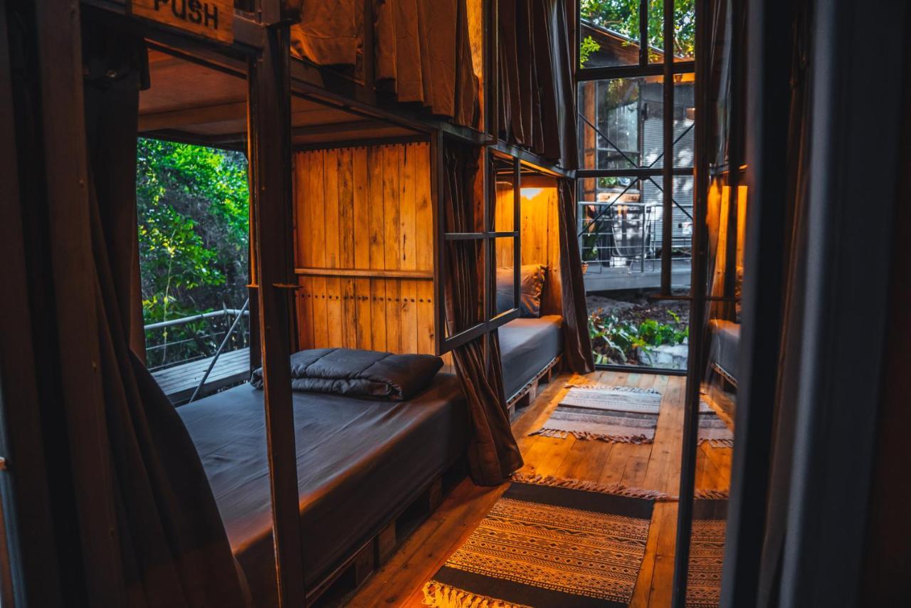 Warehouse Hostel Ko Tao Exterior photo